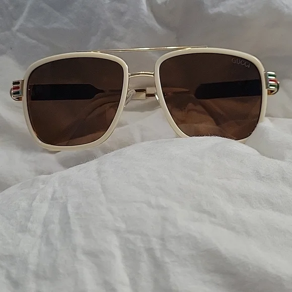 Sunglasses - Picture 6 of 6